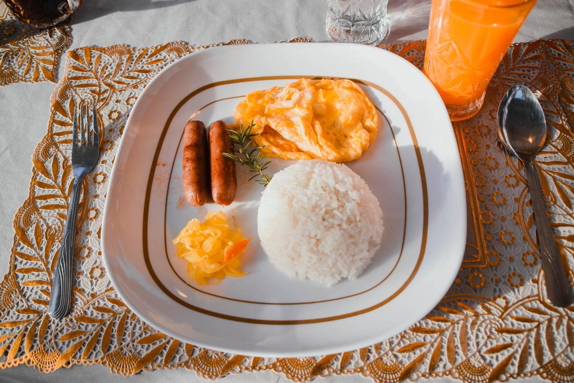 Olive Hostel Roxas City Esterno foto