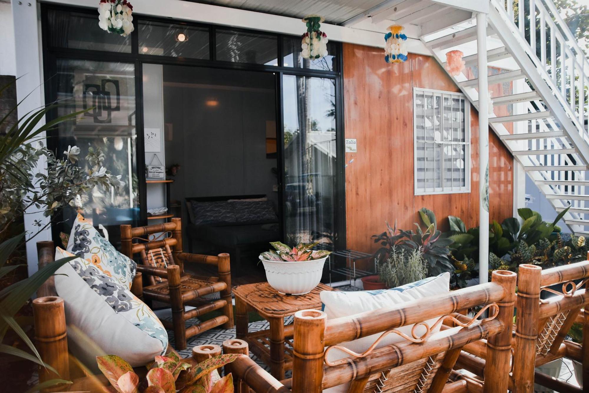 Olive Hostel Roxas City Esterno foto